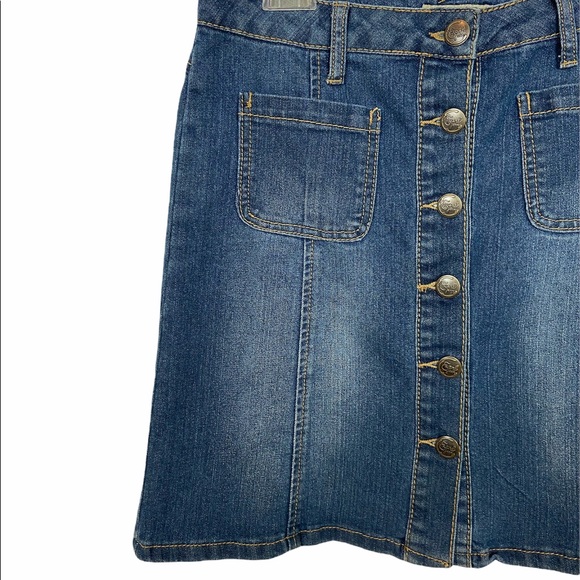 Earl Jean Button Front Denim Mini Skirt Size 6 - Picture 3 of 5